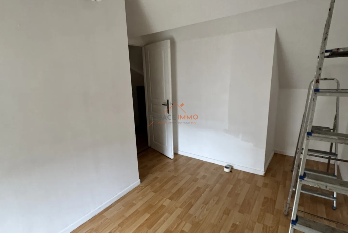 Maison récente à Wallers, idéal premier achat ou investissement locatif en secteur calme 