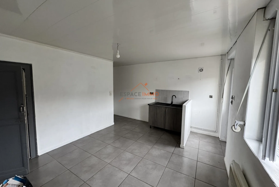 Maison récente à Wallers, idéal premier achat ou investissement locatif en secteur calme 