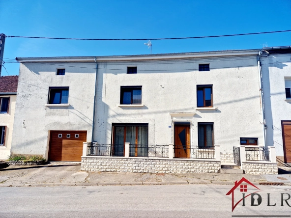 Maison spacieuse de 171 m2 avec garage et jardin à Serqueux