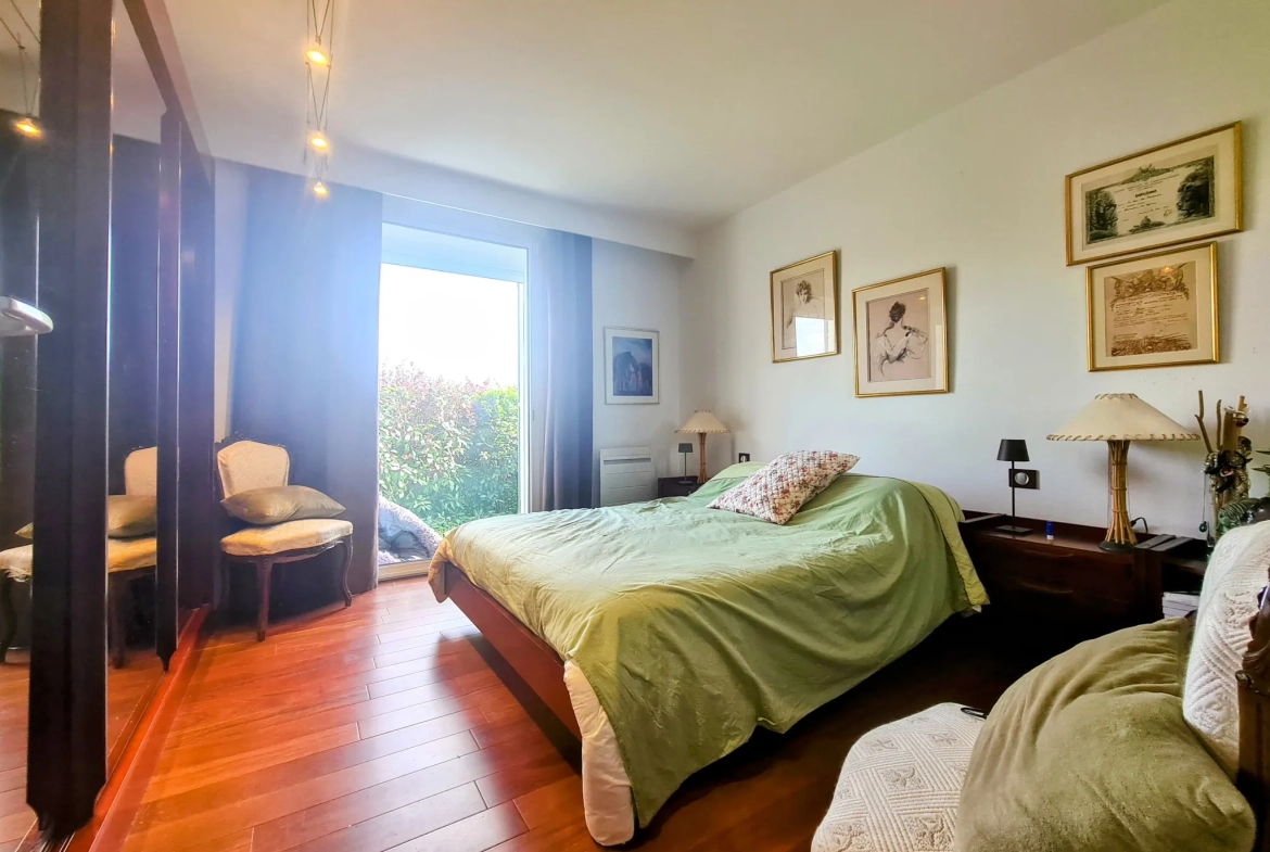 Maison de plain-pied à Varennes Vauzelles avec jardin de 1957 m² 