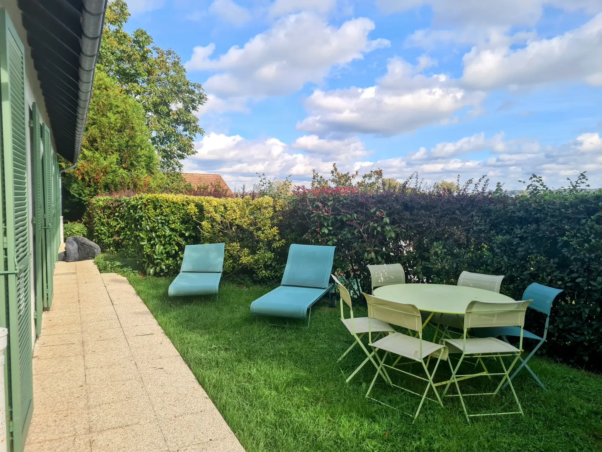 Maison de plain-pied à Varennes Vauzelles avec jardin de 1957 m² 
