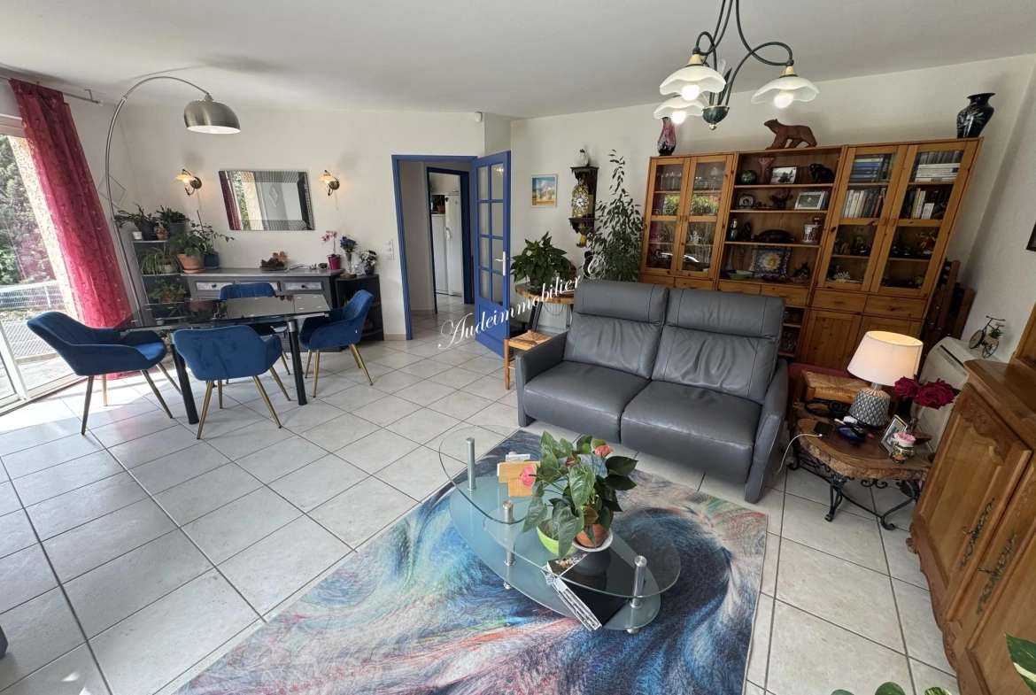 Belle maison de plain-pied avec garage à Quillan - vue panoramique 