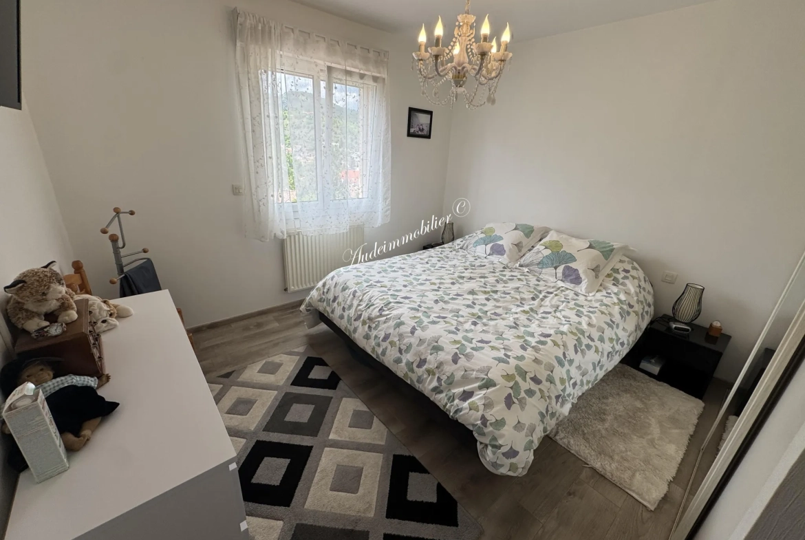 Belle maison de plain-pied avec garage à Quillan - vue panoramique 