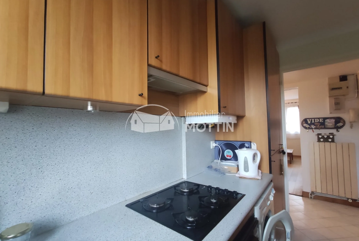 Appartement F2 lumineux à Vitry-sur-Seine près de la gare RER 