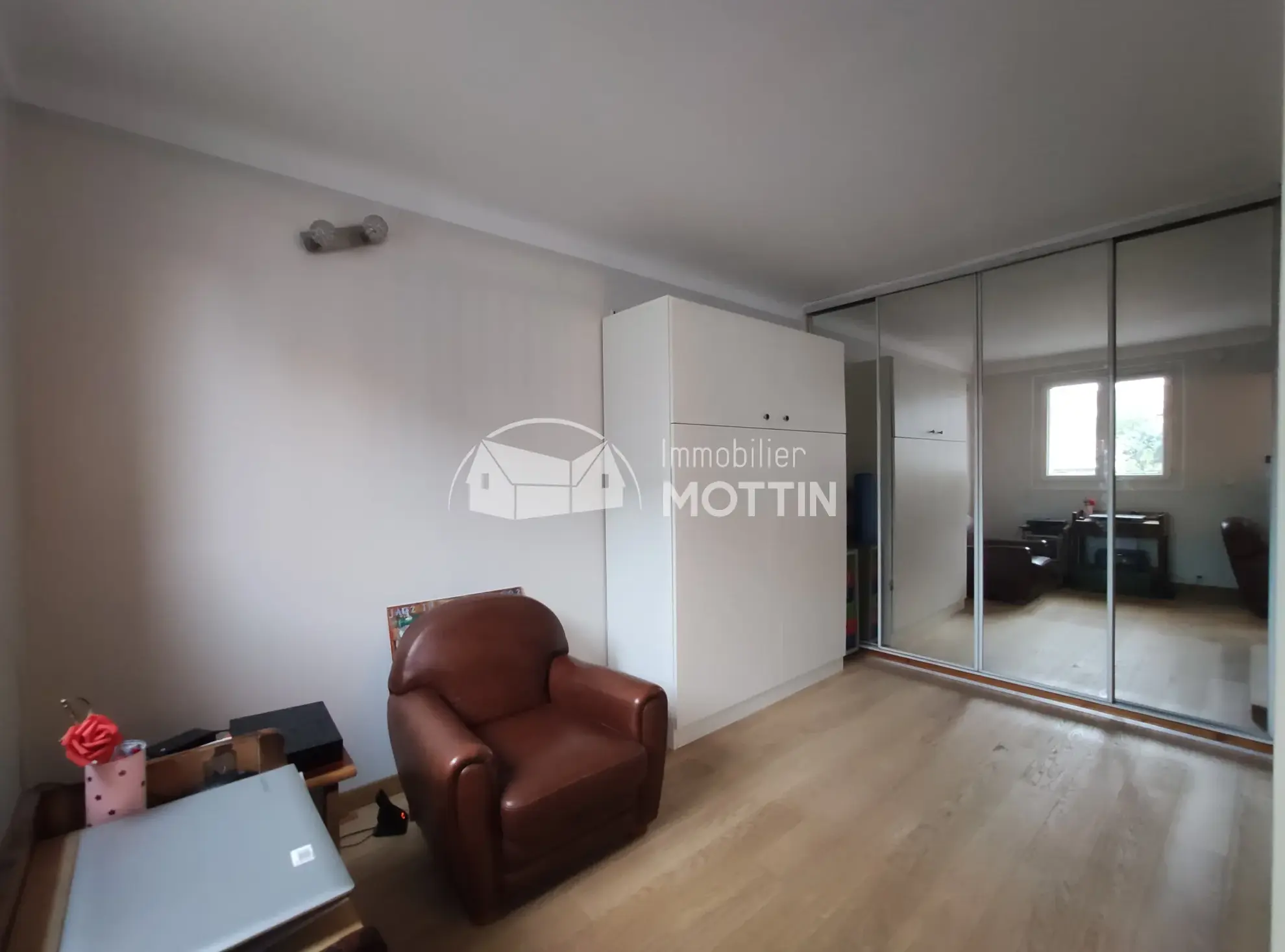 Appartement F2 lumineux à Vitry-sur-Seine près de la gare RER 