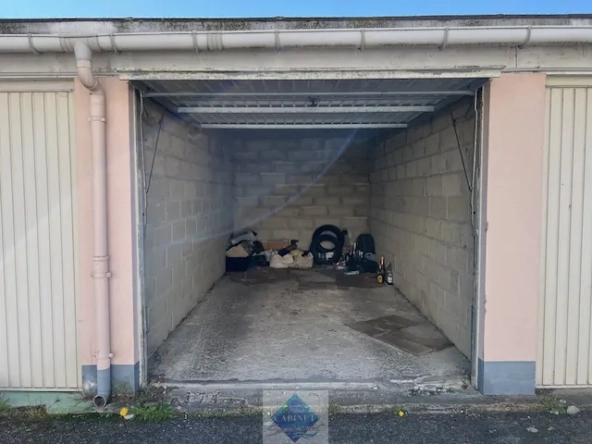 Appartement T4 à Abbeville avec terrasse, garage et cave – Quartier Parc 