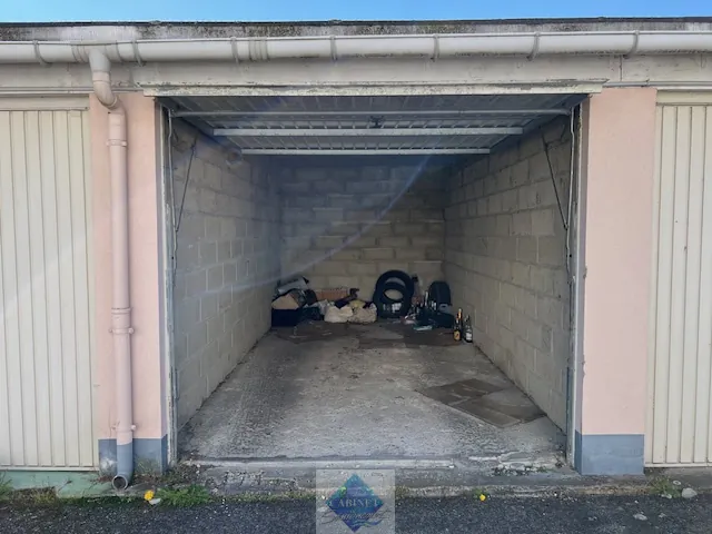 Appartement T4 à Abbeville avec terrasse, garage et cave – Quartier Parc 