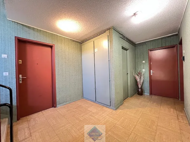 Appartement T4 à Abbeville avec terrasse, garage et cave – Quartier Parc 