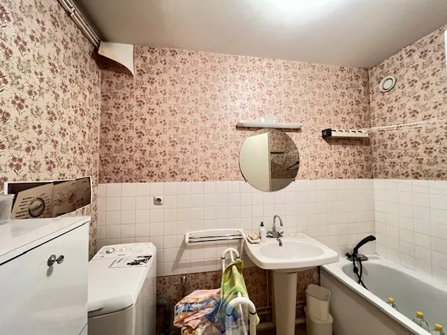 Appartement T4 à Abbeville avec terrasse, garage et cave – Quartier Parc 