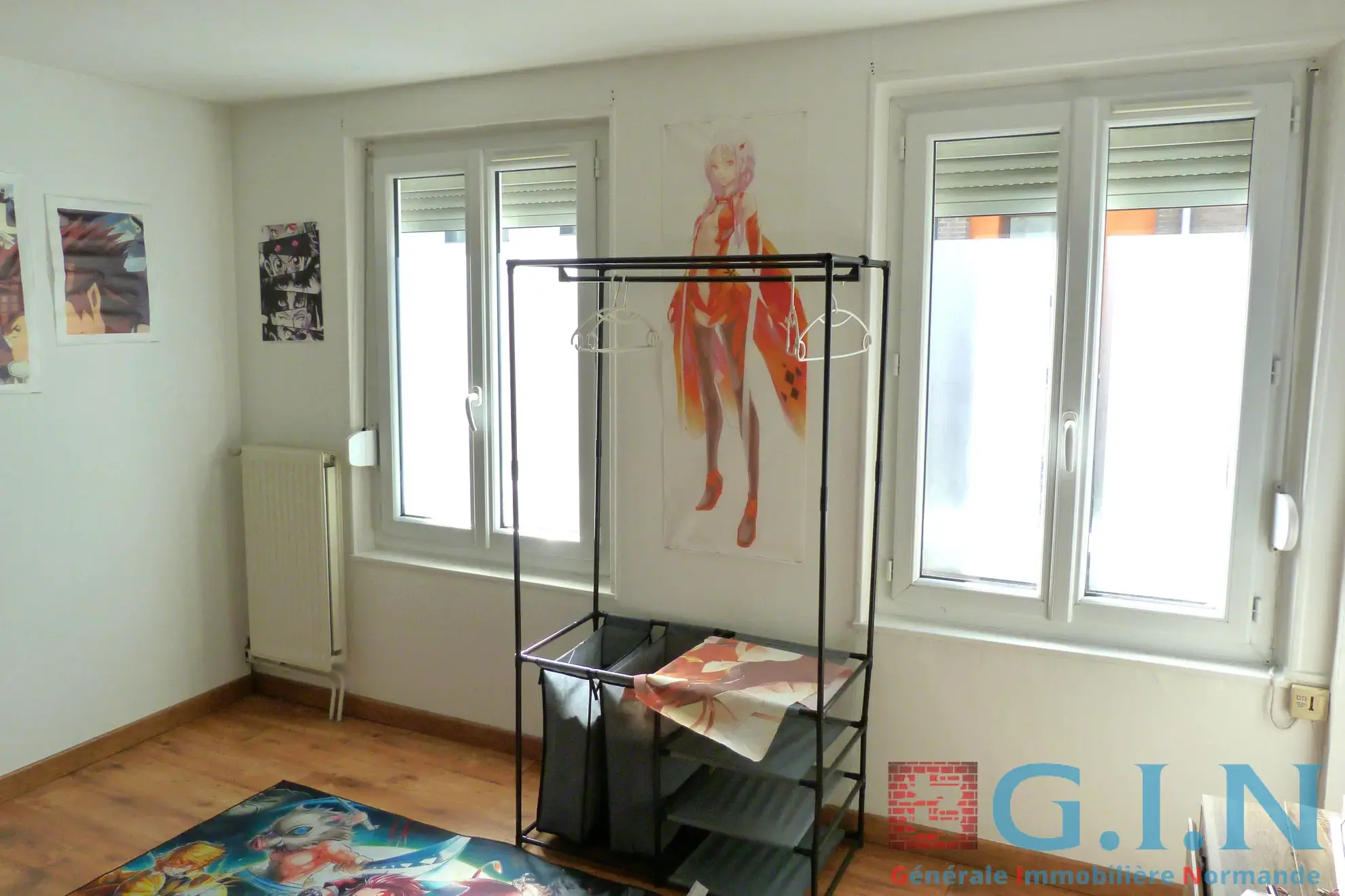 Maison à vendre à Rouen - 42m² rénovée avec dépendance et terrasse 
