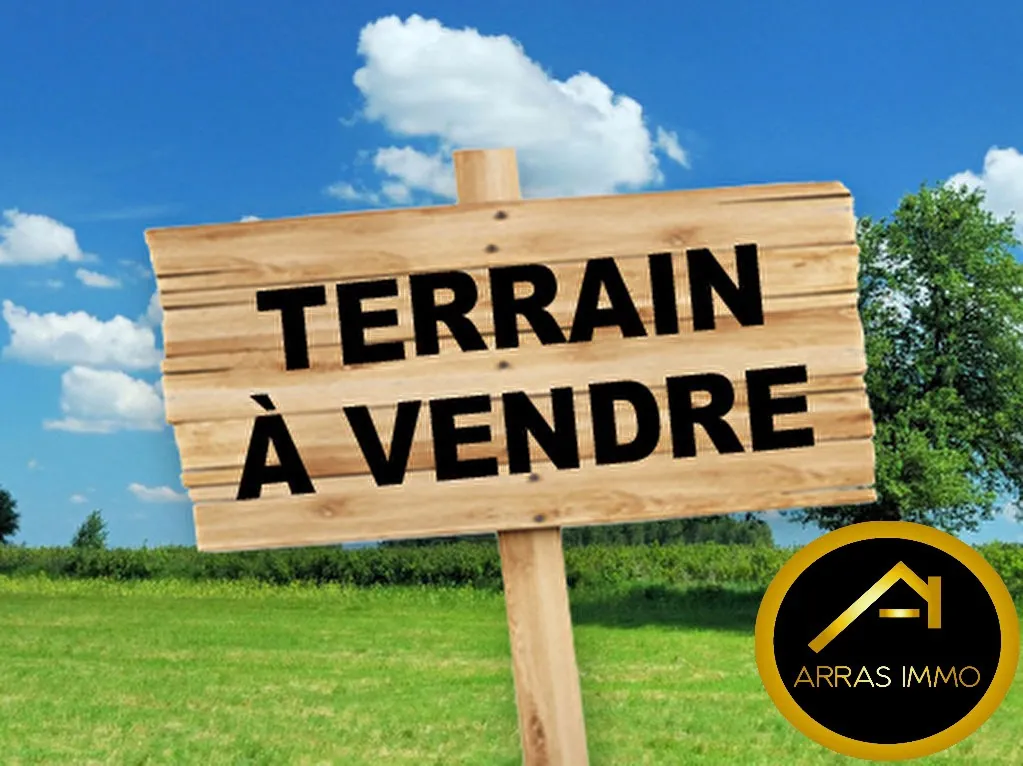 Terrain constructible de 3 094 m² à Hénin-sur-Cojeul, proche d'Arras 