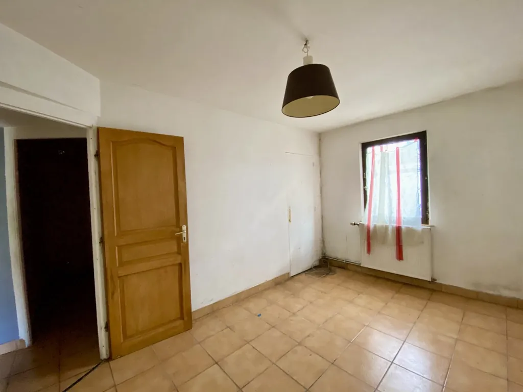 Ensemble immobilier à Hautmont avec fort potentiel d'investissement 
