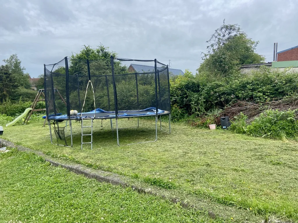 Ensemble immobilier à Hautmont avec fort potentiel d'investissement 