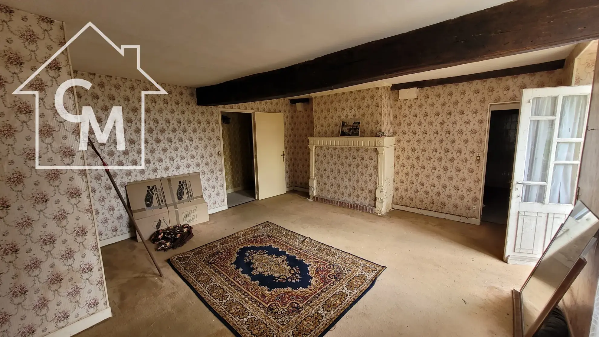 Maison spacieuse de 158 m² avec jardin, garage et dépendances à Pougues-les-Eaux 