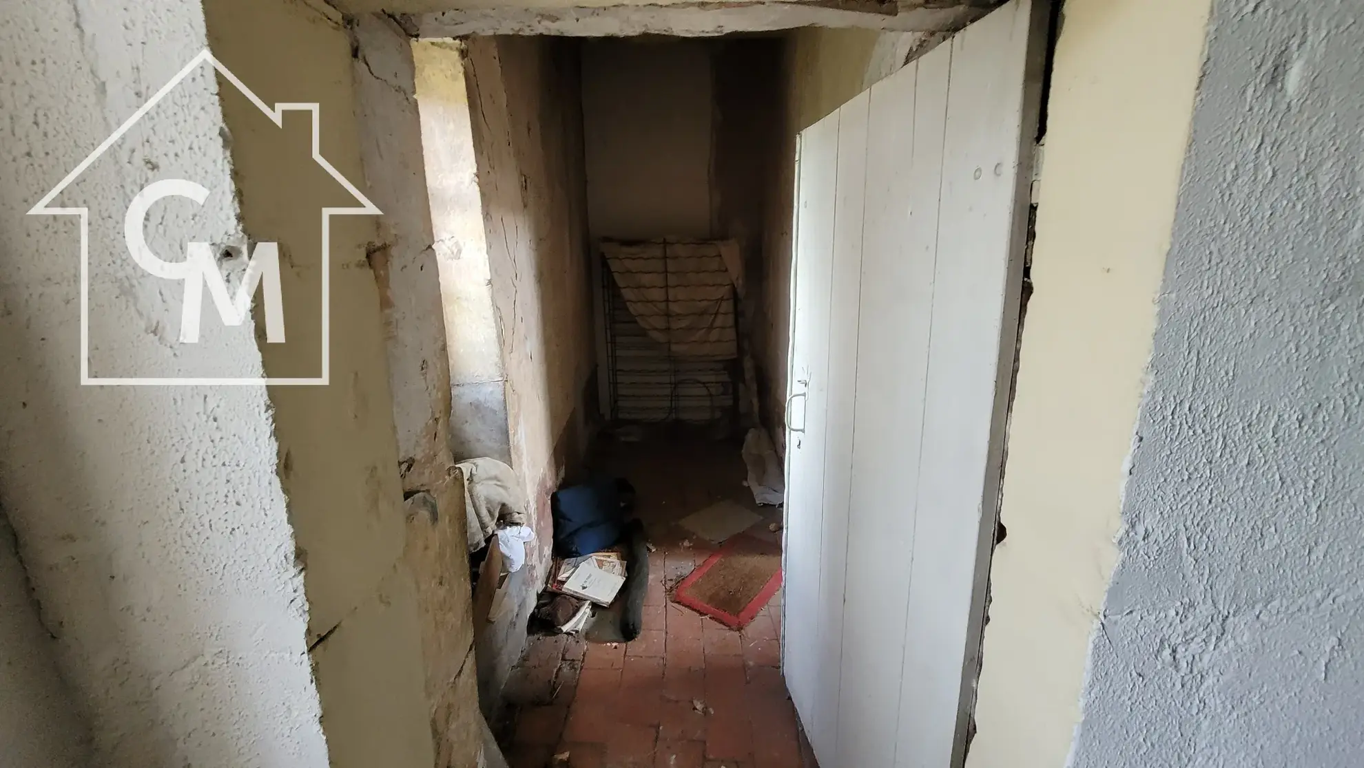 Maison spacieuse de 158 m² avec jardin, garage et dépendances à Pougues-les-Eaux 