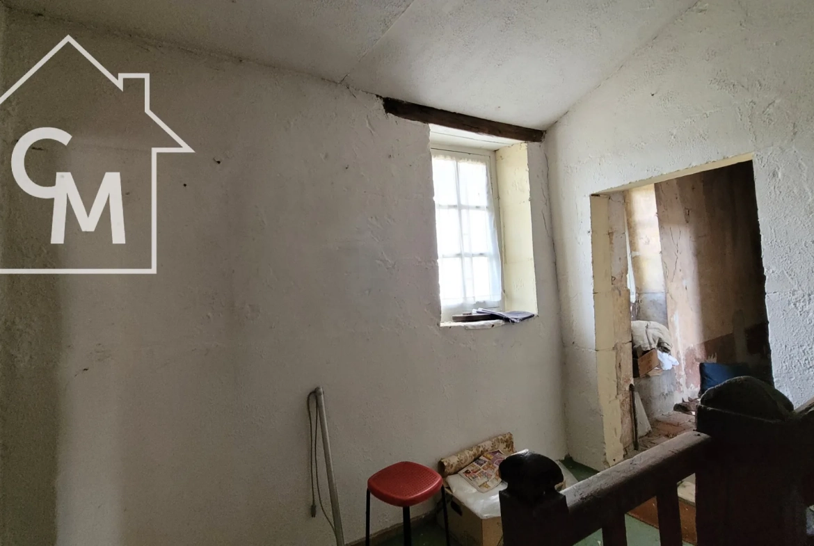 Maison spacieuse de 158 m² avec jardin, garage et dépendances à Pougues-les-Eaux 
