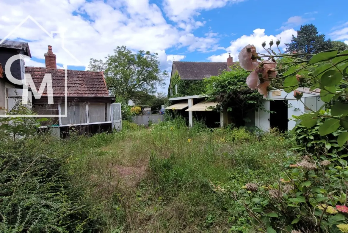 Maison spacieuse de 158 m² avec jardin, garage et dépendances à Pougues-les-Eaux 