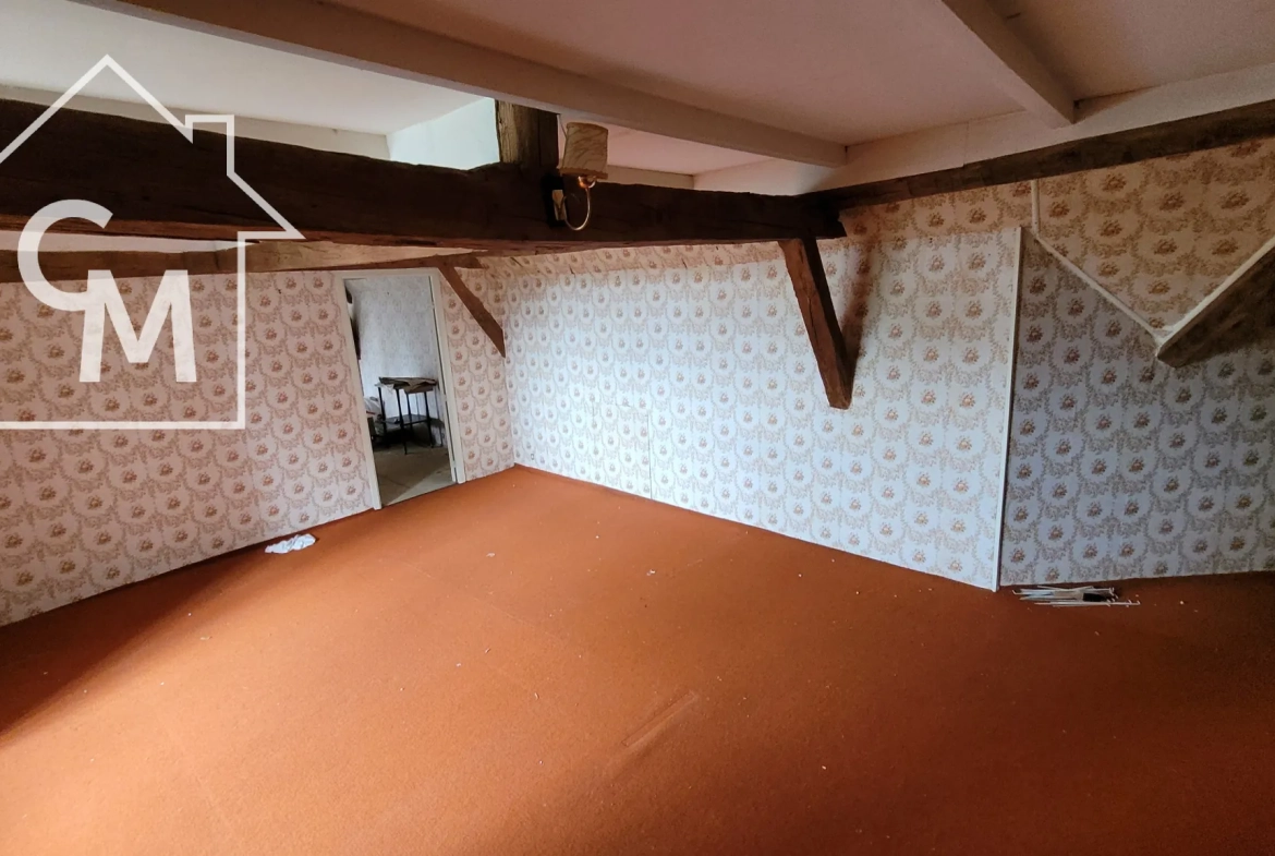 Maison spacieuse de 158 m² avec jardin, garage et dépendances à Pougues-les-Eaux 