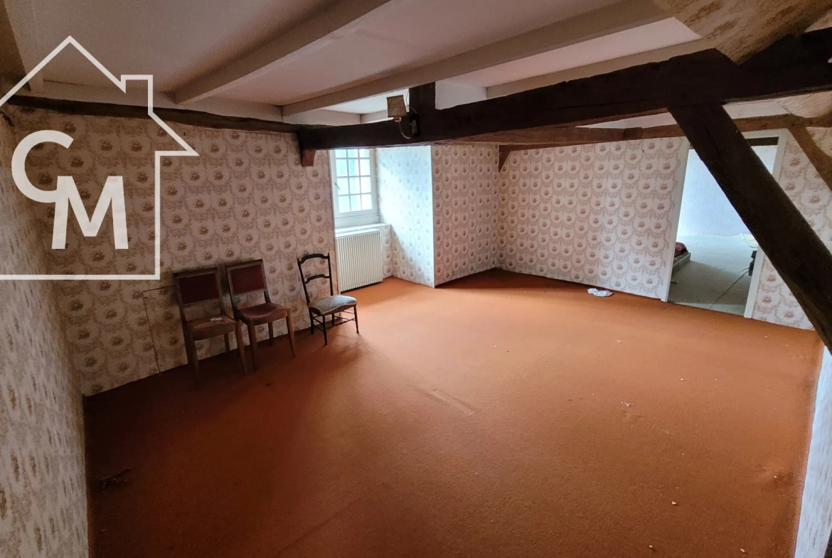 Maison spacieuse de 158 m² avec jardin, garage et dépendances à Pougues-les-Eaux 