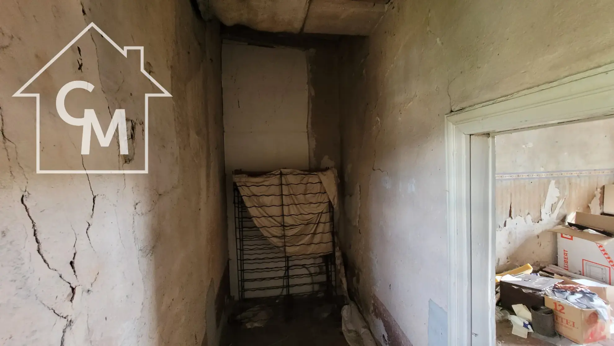 Maison spacieuse de 158 m² avec jardin, garage et dépendances à Pougues-les-Eaux 