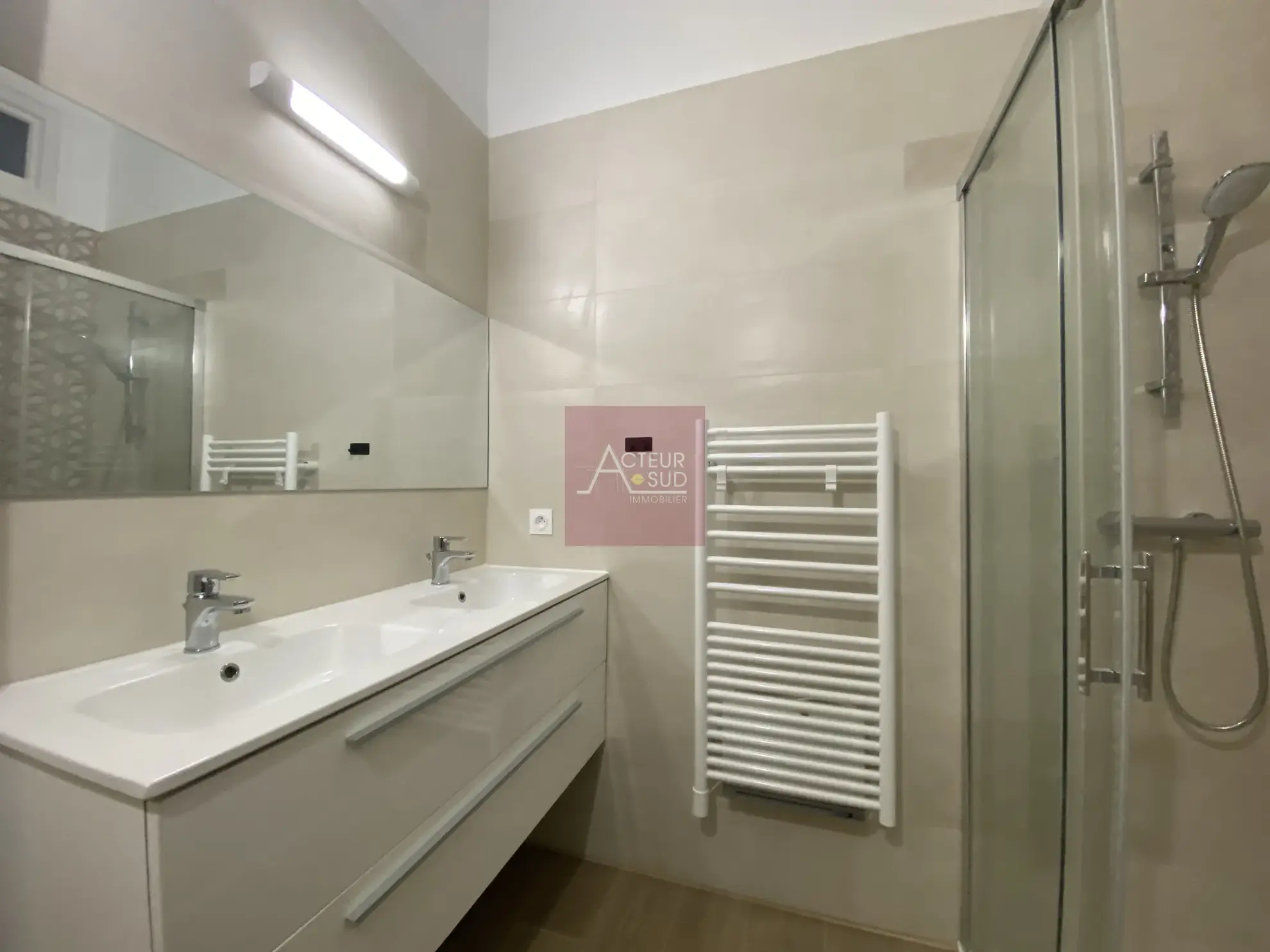 Appartement 4 pièces rénové à Pignan de 120 m² avec balcon et duplex 