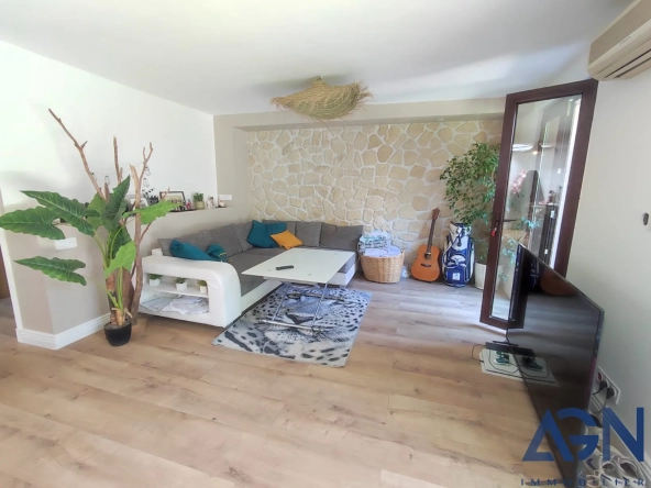 Maison 3 pièces avec jardin et terrasse à Agde, entièrement rénovée 