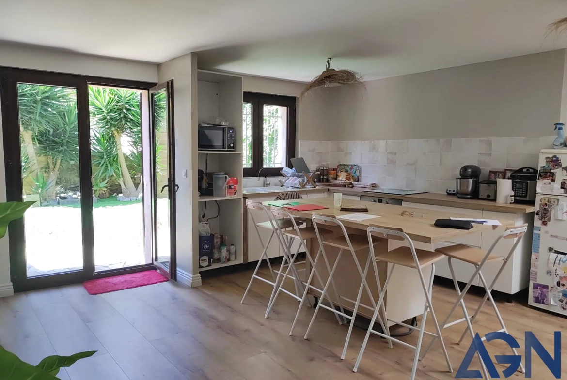 Maison 3 pièces avec jardin et terrasse à Agde, entièrement rénovée 