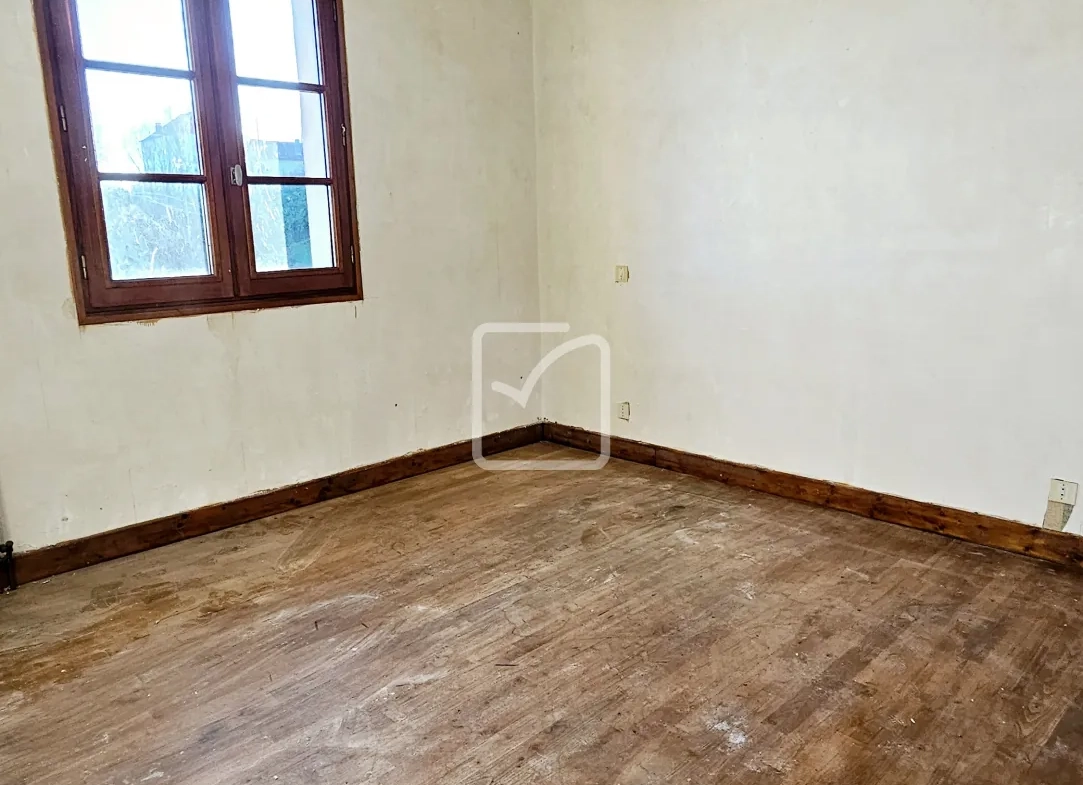 A vendre maison avec 3 chambres et sous-sol à Yssandon (19310) 