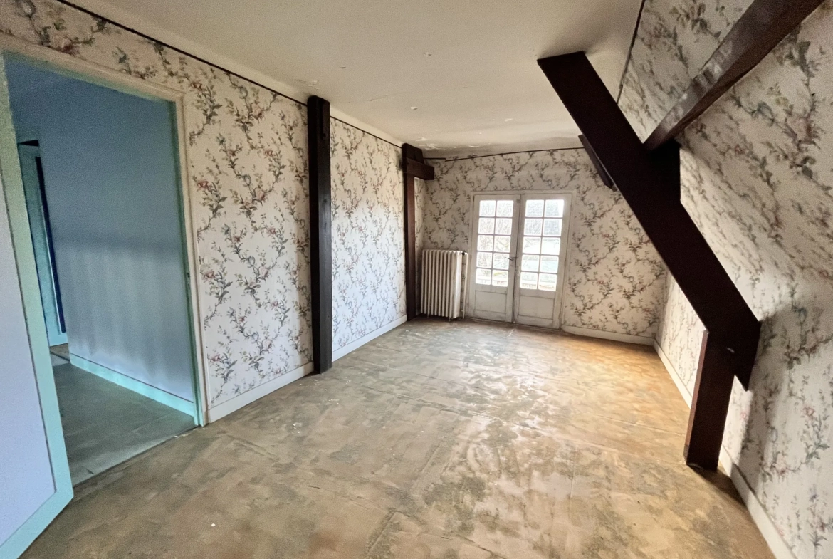 Belle maison à rénover à Oysonville, proche Paris et Etampes, avec jardin et garage 