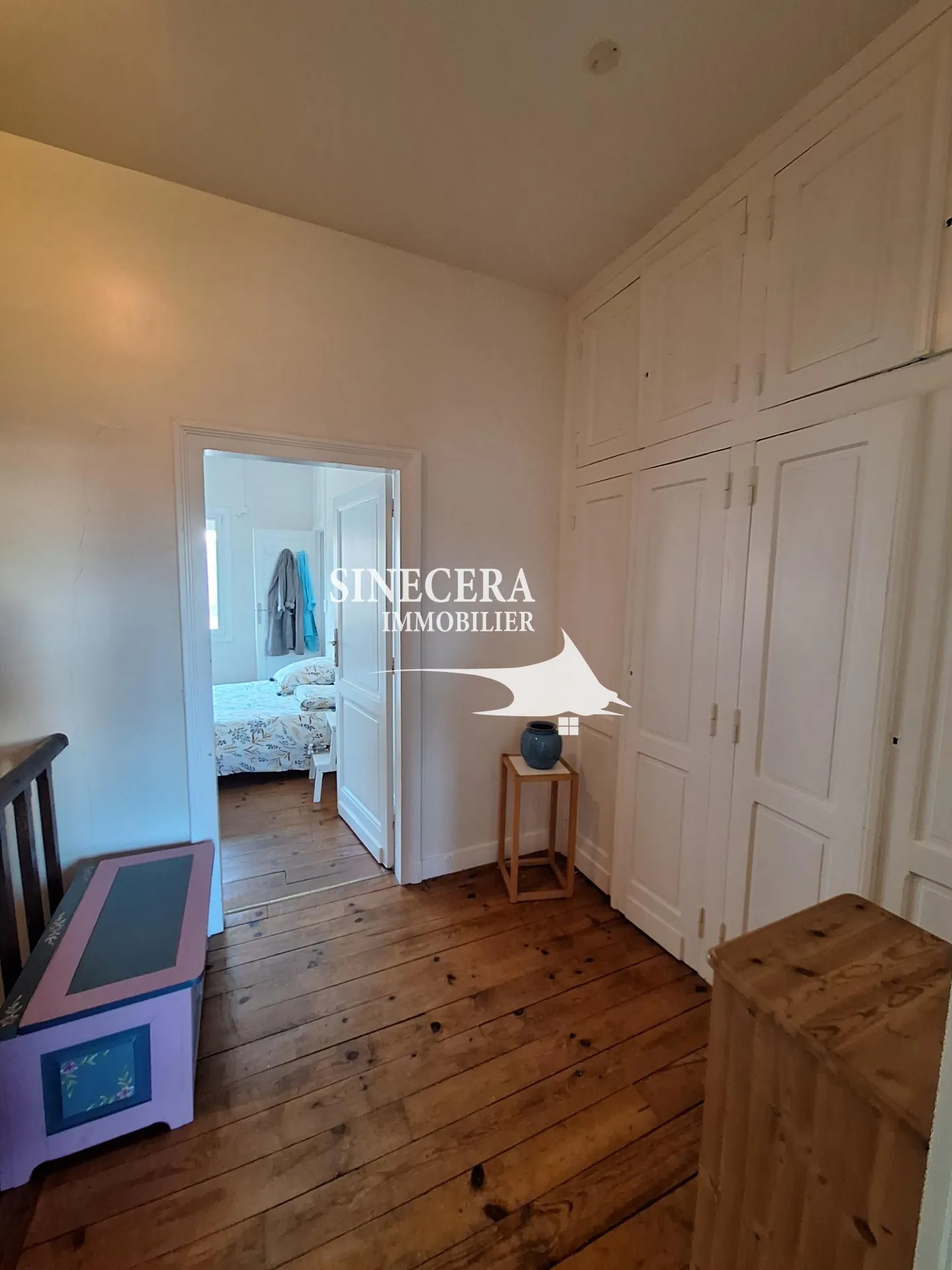Maison de ville à Bergerac avec jardin, 3 chambres, idéale pour investissement locatif 