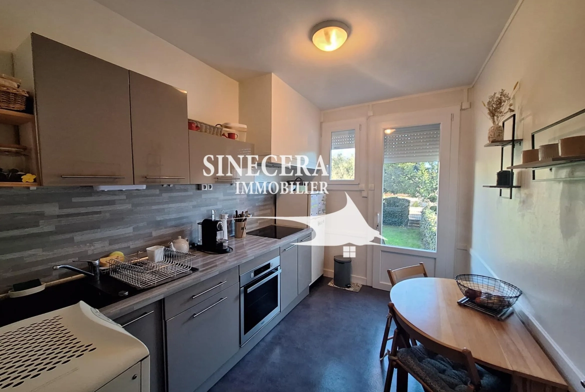 Maison de ville à Bergerac avec jardin, 3 chambres, idéale pour investissement locatif 