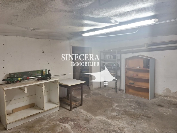 Maison de ville à Bergerac avec jardin, 3 chambres, idéale pour investissement locatif 