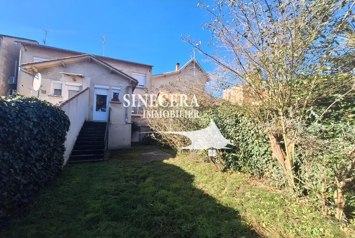 Maison de ville à Bergerac avec jardin, 3 chambres, idéale pour investissement locatif 