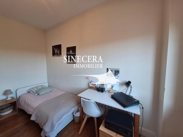 Maison de ville à Bergerac avec jardin, 3 chambres, idéale pour investissement locatif 