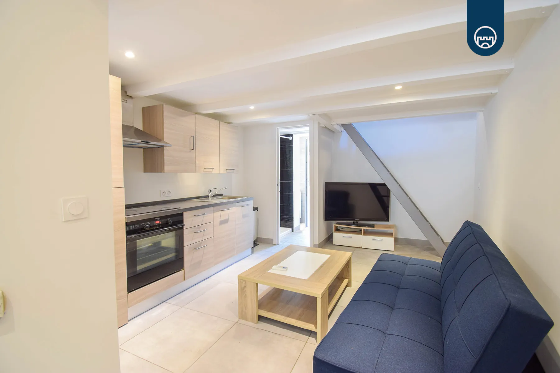 Appartement 2 pièces à Nice Saint Philippe avec terrasse et vue mer 