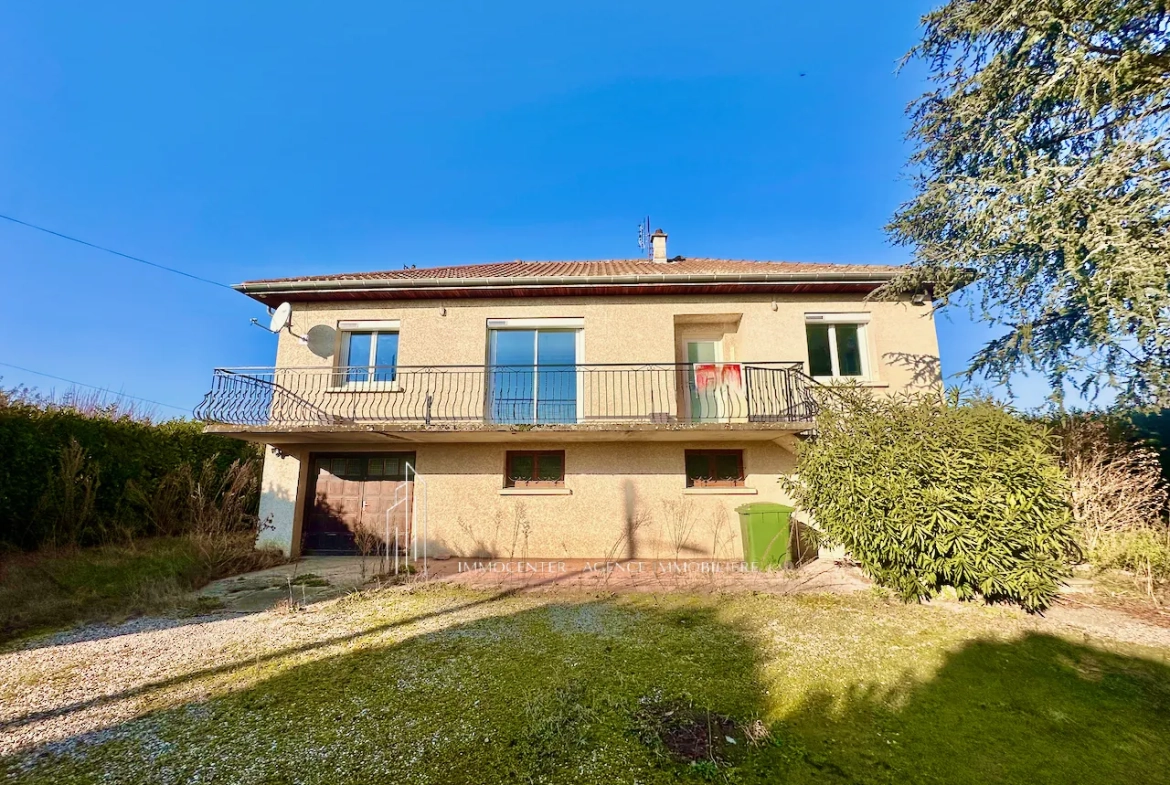 Maison de 100 m² avec grand terrain à Clonas-sur-Vareze - Opportunité à saisir 