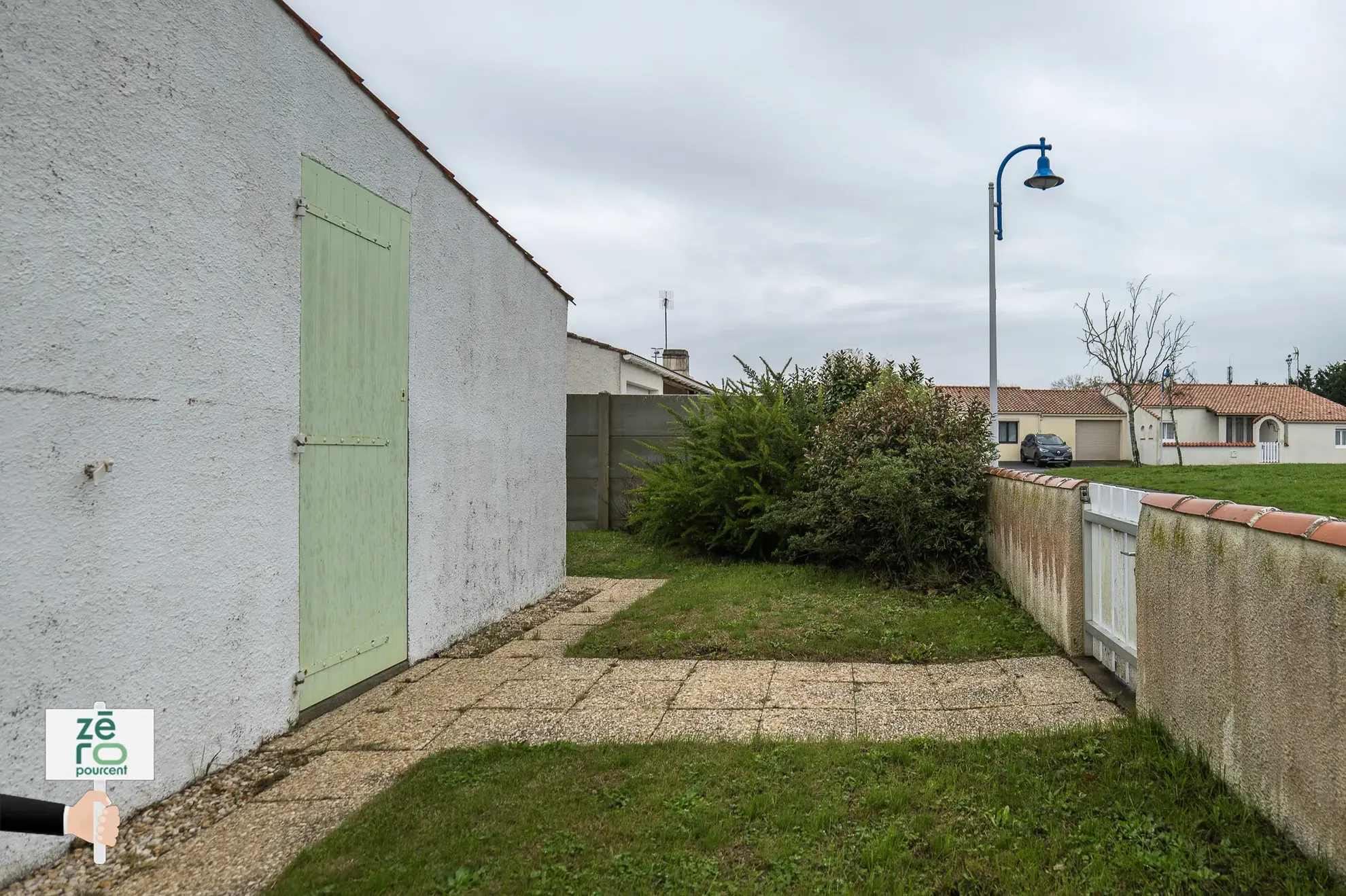 Charmant pavillon à vendre à L’Aiguillon, 2 chambres, véranda, garage et terrain clos en Vendée 