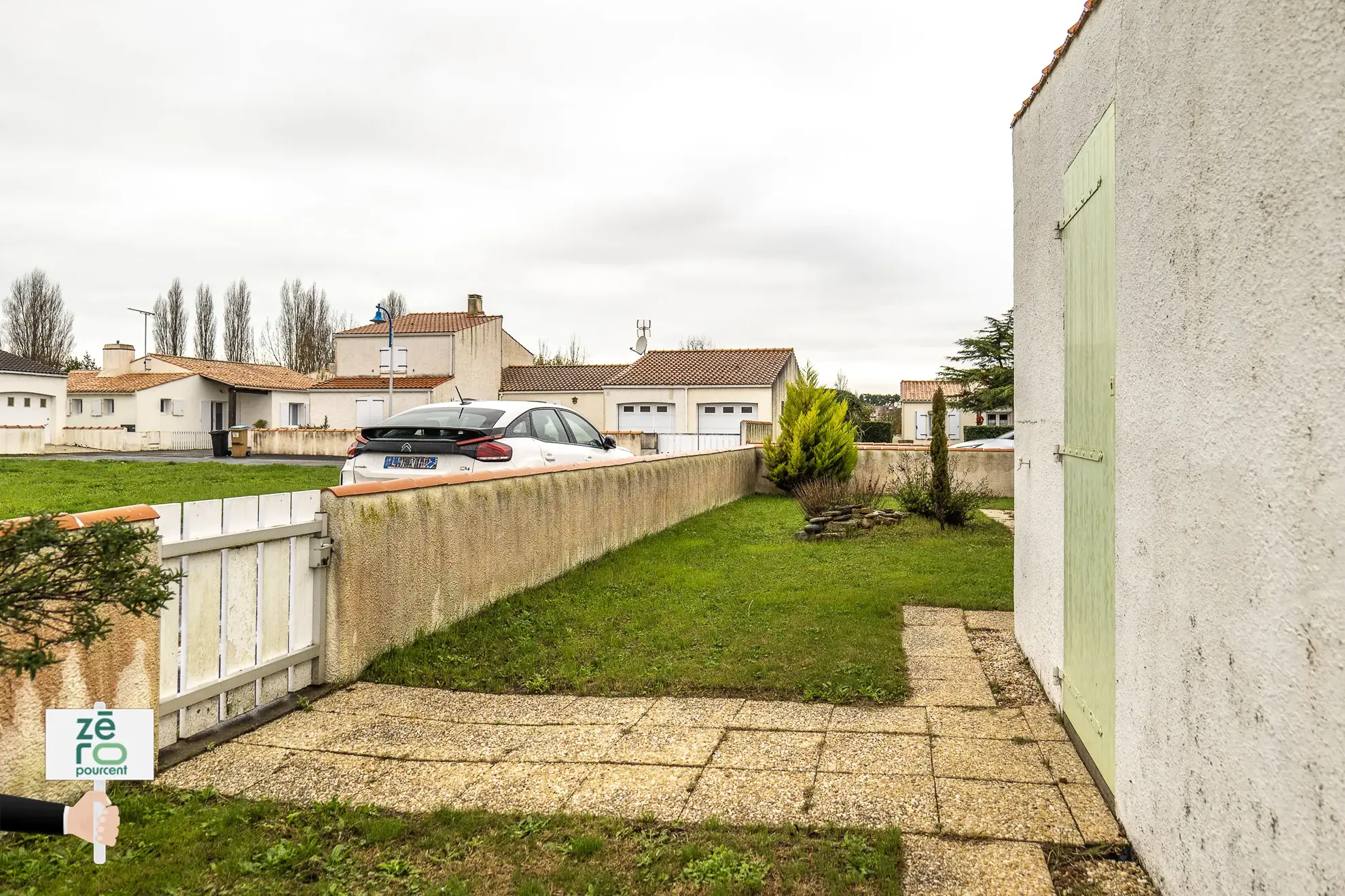 Charmant pavillon à vendre à L’Aiguillon, 2 chambres, véranda, garage et terrain clos en Vendée 