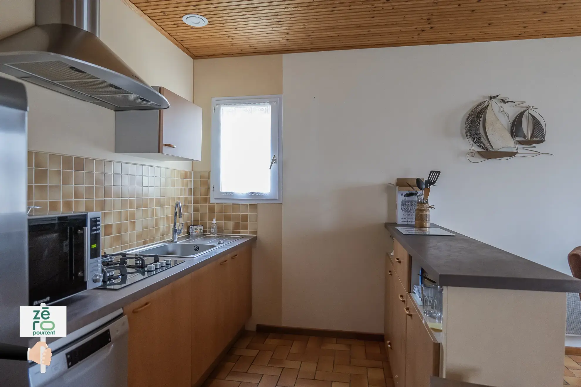 Charmant pavillon à vendre à L’Aiguillon, 2 chambres, véranda, garage et terrain clos en Vendée 