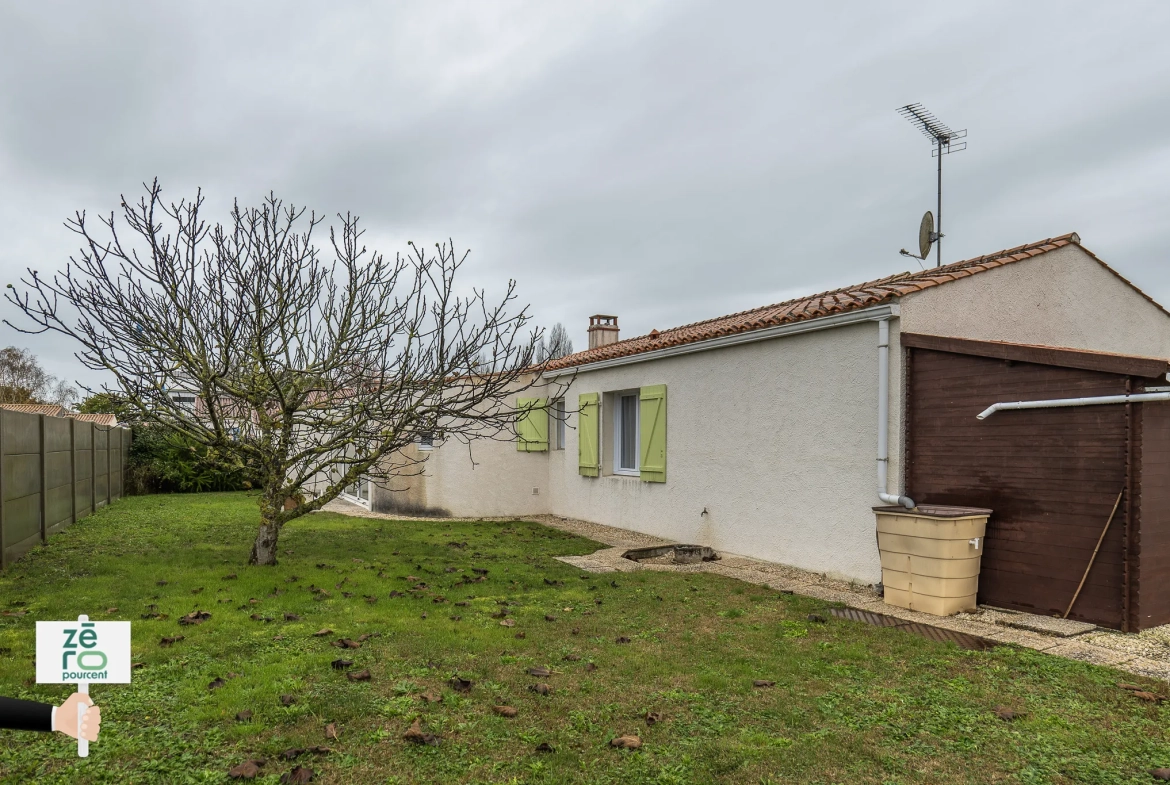 Charmant pavillon à vendre à L’Aiguillon, 2 chambres, véranda, garage et terrain clos en Vendée 