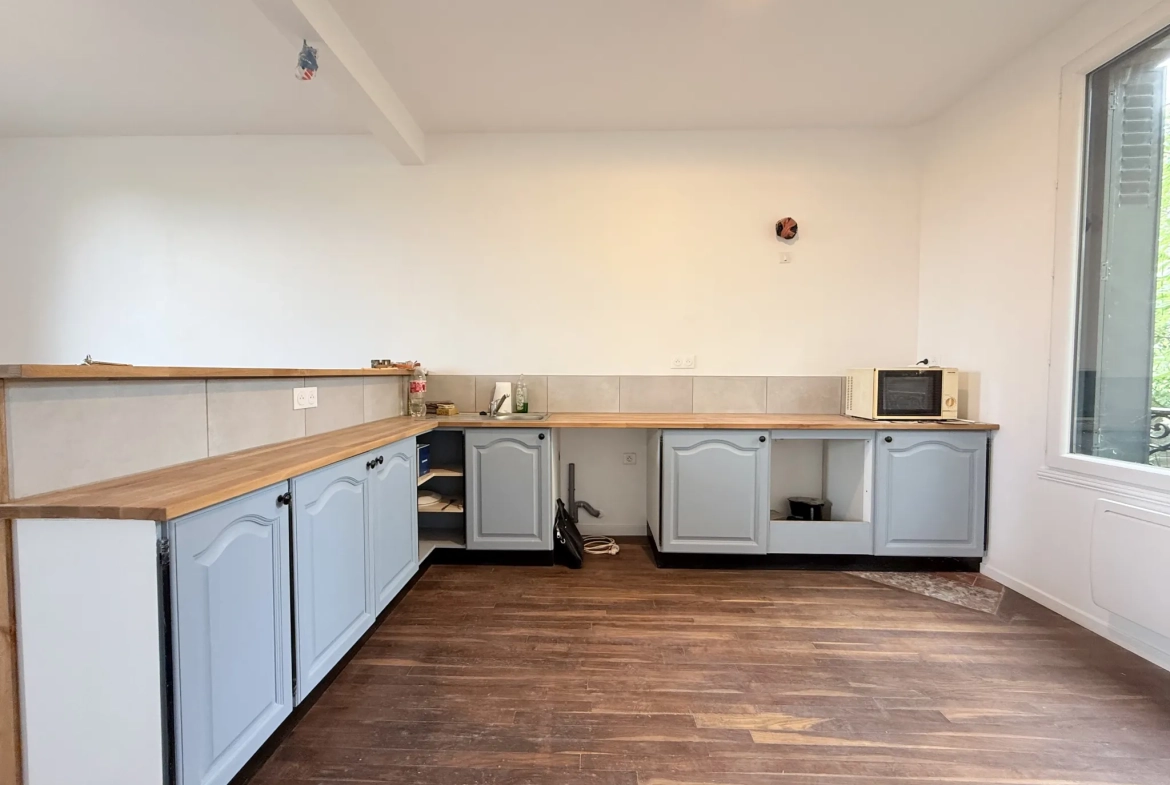 Maison rénovée de 87 m² avec grand terrain à Vierzon, quartier Nord 