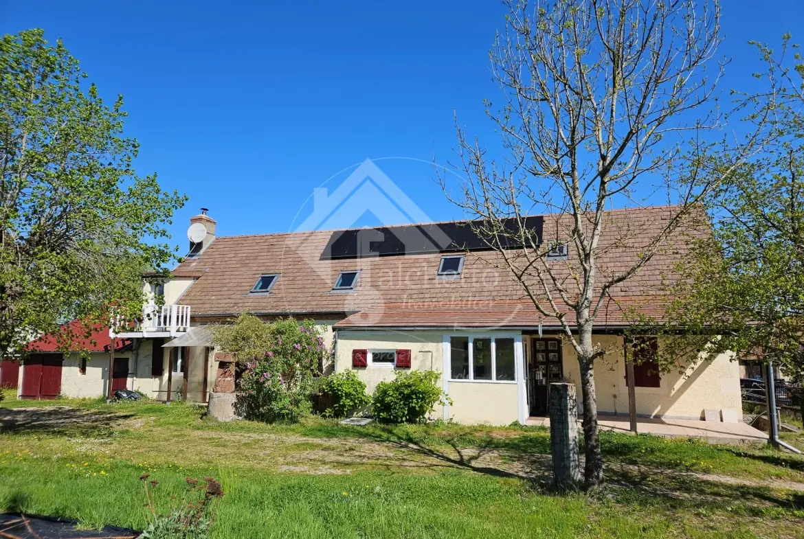 Longère de 190 m² avec grand terrain à Jaligny-sur-Besbre, Allier 