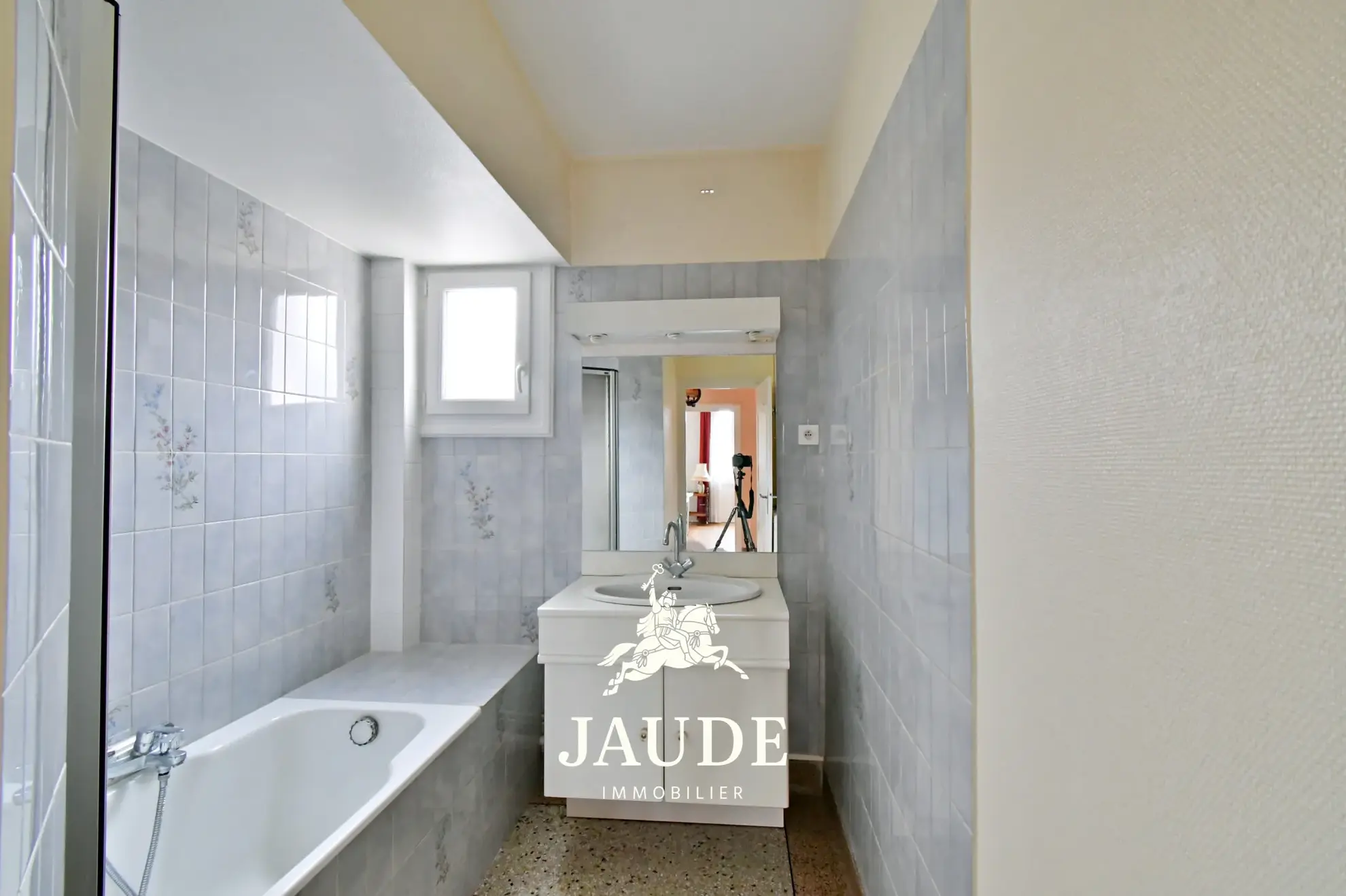 Appartement F3 de 68m² avec Garage et Balcon à Chamalières 