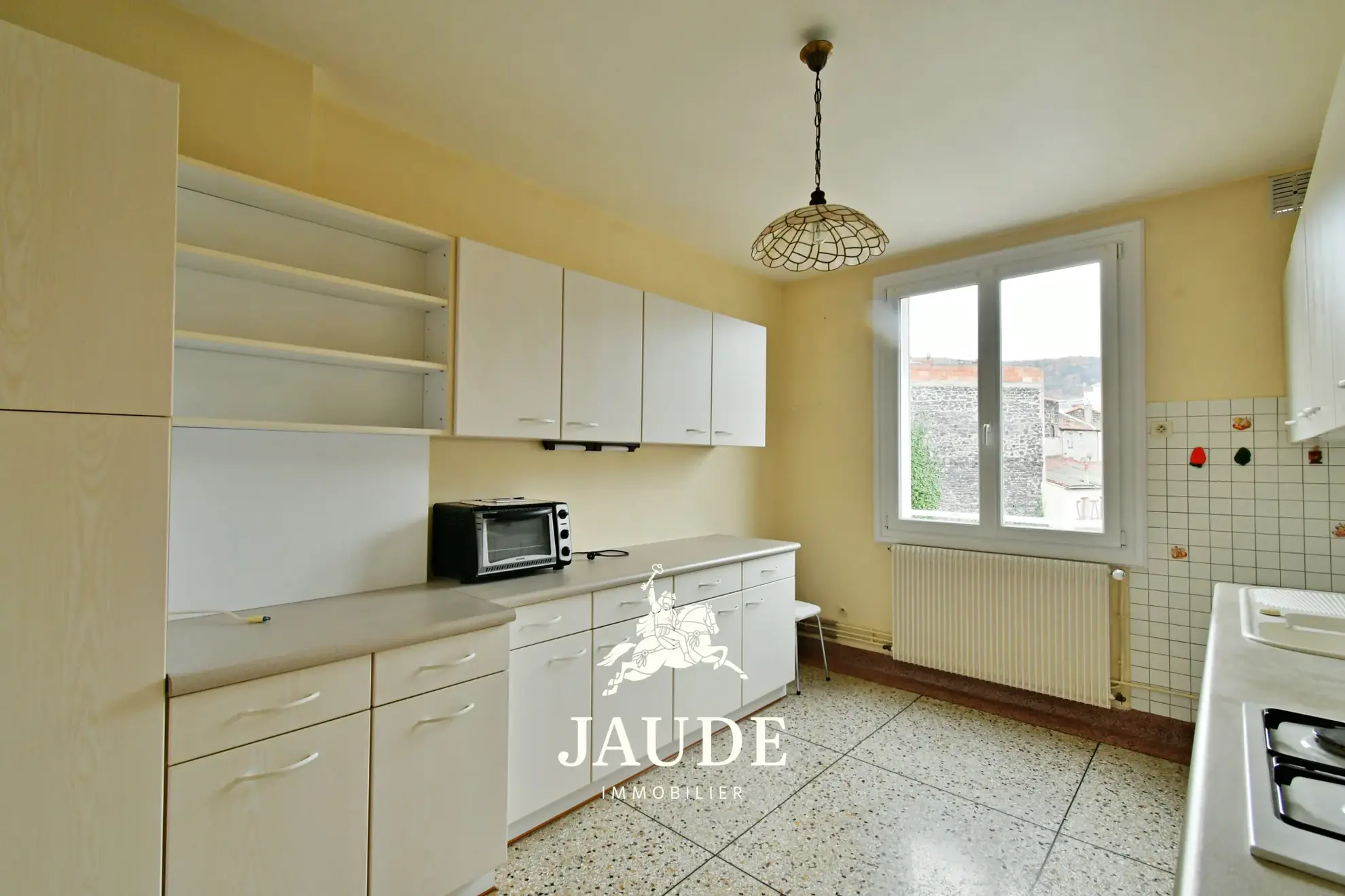 Appartement F3 de 68m² avec Garage et Balcon à Chamalières 