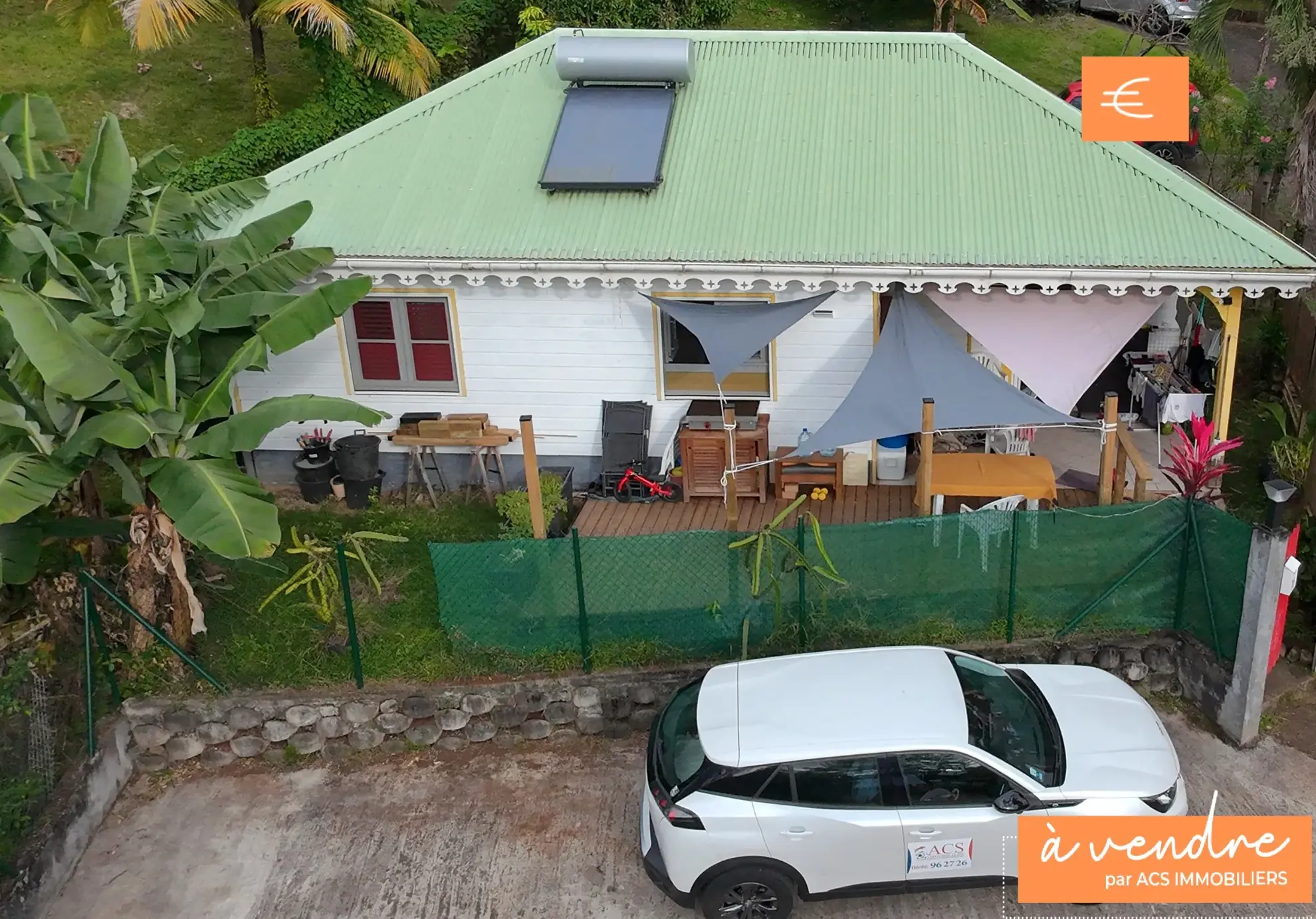 A vendre maison F3 en bois à Ducos, quartier calme, jardin, disponible en 2025 