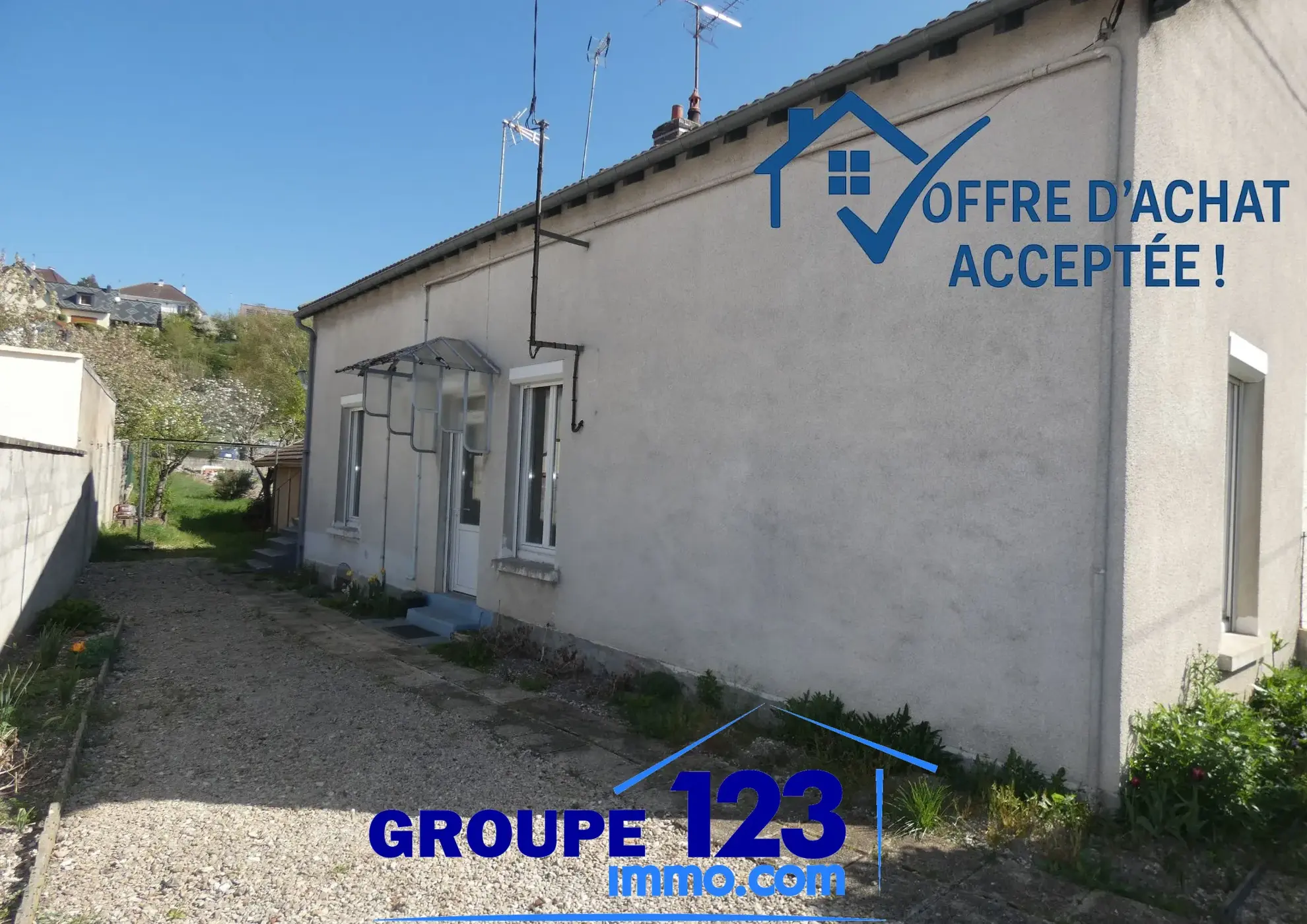 Maison 3 chambres à Migenes avec terrain arboré et potentiel 