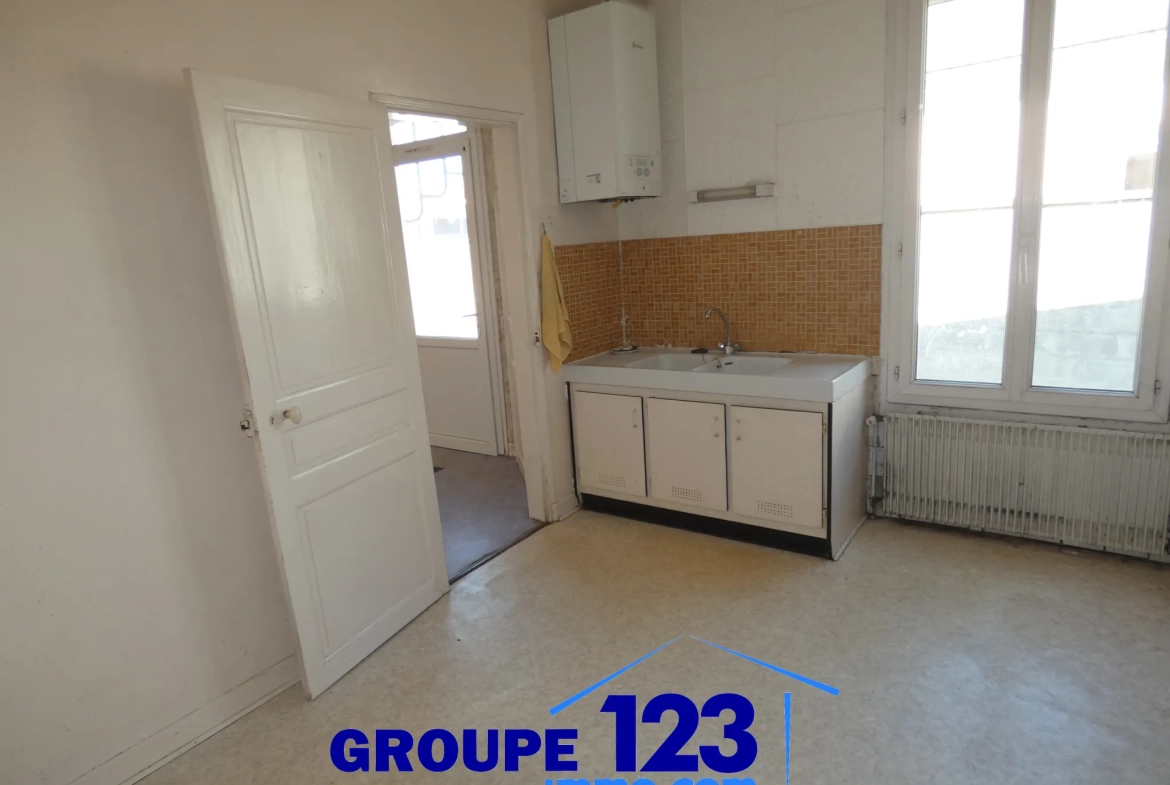 Maison 3 chambres à Migenes avec terrain arboré et potentiel 