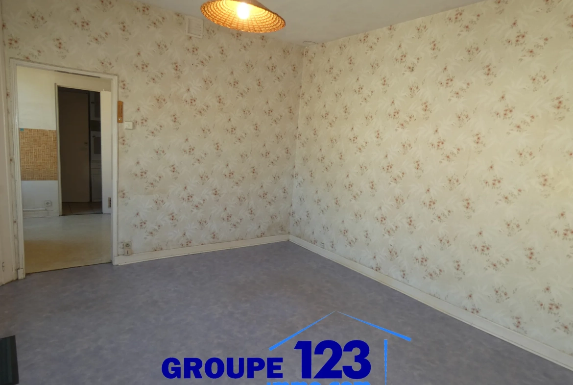 Maison 3 chambres à Migenes avec terrain arboré et potentiel 