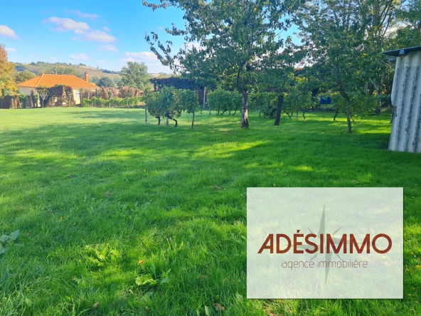 Terrain constructible de 799 m² à Saint-Sulpice-sur-Lèze près de Toulouse 