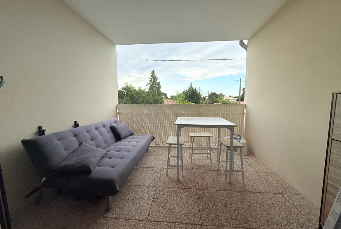 Appartement T2 récent avec terrasse et parking sécurisé à Andernos-les-Bains 